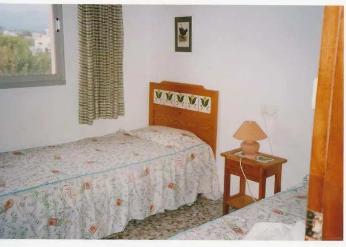 Marina Racons Edificio Leo * Dénia