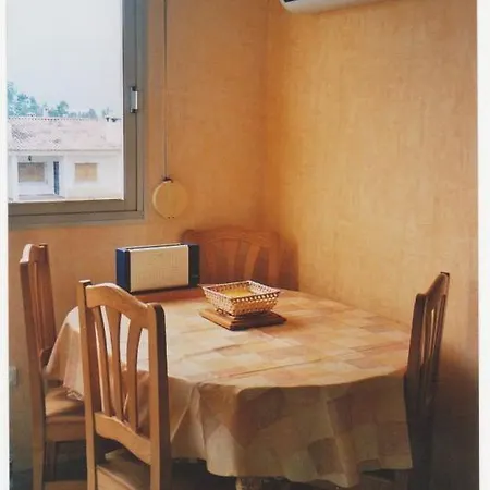 Marina Racons Edificio Leo * Dénia