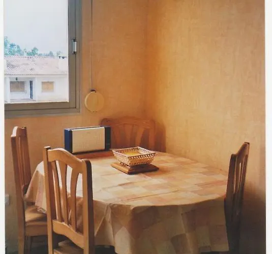 Marina Racons Edificio Leo * Denia